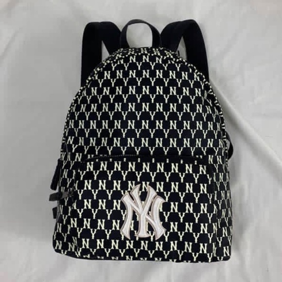 New York bag main image 4
